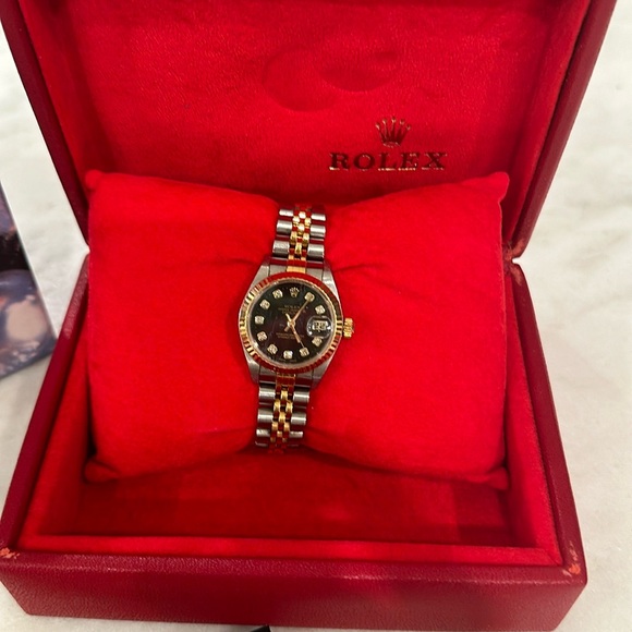 Women’s ROLEX WATCH - Picture 4 of 15